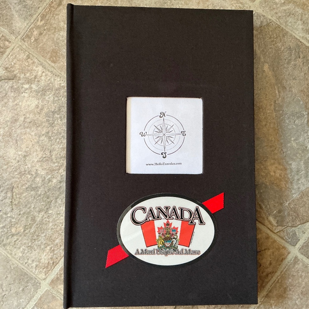 Canadian Themed Photo Album Holds 300 4” x 6” Photos